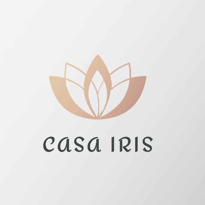 Casa Iris Apartment เซแกชแฟเฮร์วาร์ ภายนอก รูปภาพ